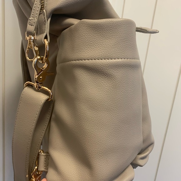 Barely used Miss Fong Diaper Bag - Picture 5 of 16